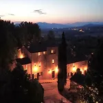 Casa de Férias Charming House In Tuscany With Pool Monte Castelli