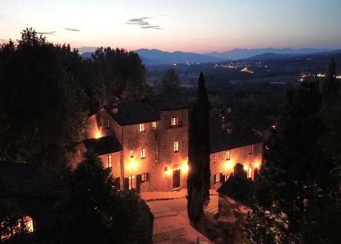 Casa de Férias Charming House In Tuscany With Pool Monte Castelli